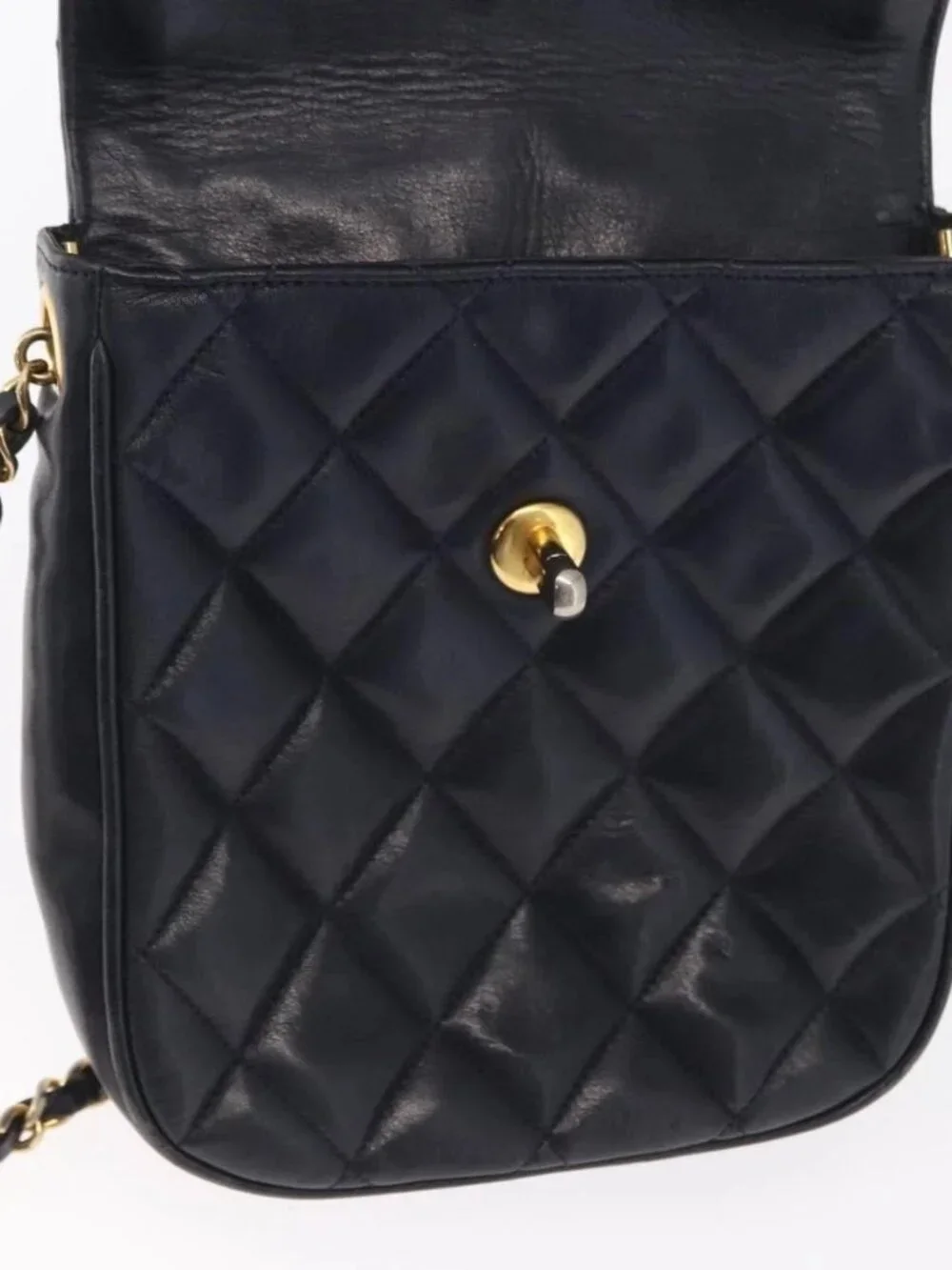 CHANEL Matelasse Chain Shoulder Bag Lamb Skin Navy Gold CC Auth 156505
